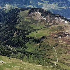 Flugwegposition um 10:16:06: Aufgenommen in der Nähe von Gemeinde Blons, Blons, Österreich in 2425 Meter